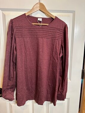 Long Sleeve Pintuck Detail Top - Mauve